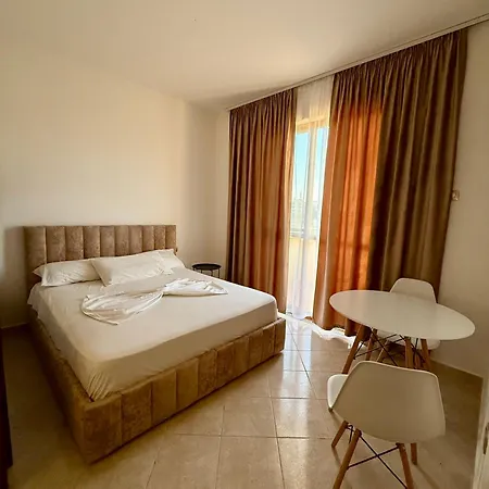 Ξενοδοχείο Ermi